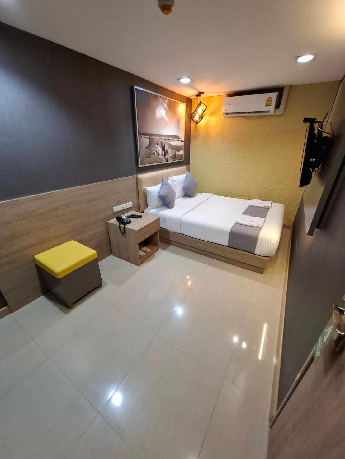 Pratunam19 Hotel Bangkok Eksteriør billede